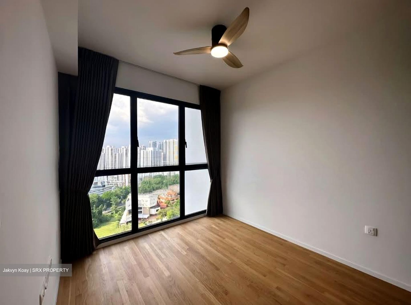 Avenue South Residence (D3), Apartment #561186141